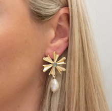 Load image into Gallery viewer, Amelia Earrings
