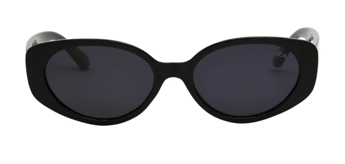 Marley Sunglasses: Black Tort/Smoke Polarized