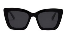 Load image into Gallery viewer, Harper Sunglasses: Black/Smoke Polarized