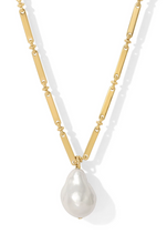 Load image into Gallery viewer, The Lady Pearl Necklace