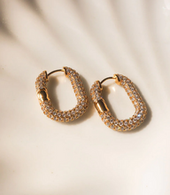 Load image into Gallery viewer, XL Pave Chain Link Hoops