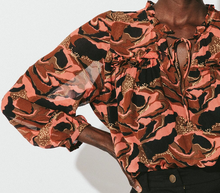 Load image into Gallery viewer, Octavia Printed Blouse
