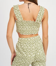 Load image into Gallery viewer, Green Floral &#39;O&#39; Ring Crop Top